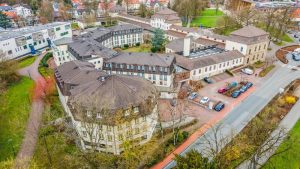 IMMAC 125. Renditefonds – Klinik im Kurpark - Ott Schlüsselfeld - Fondsangebot neu im Verkauf